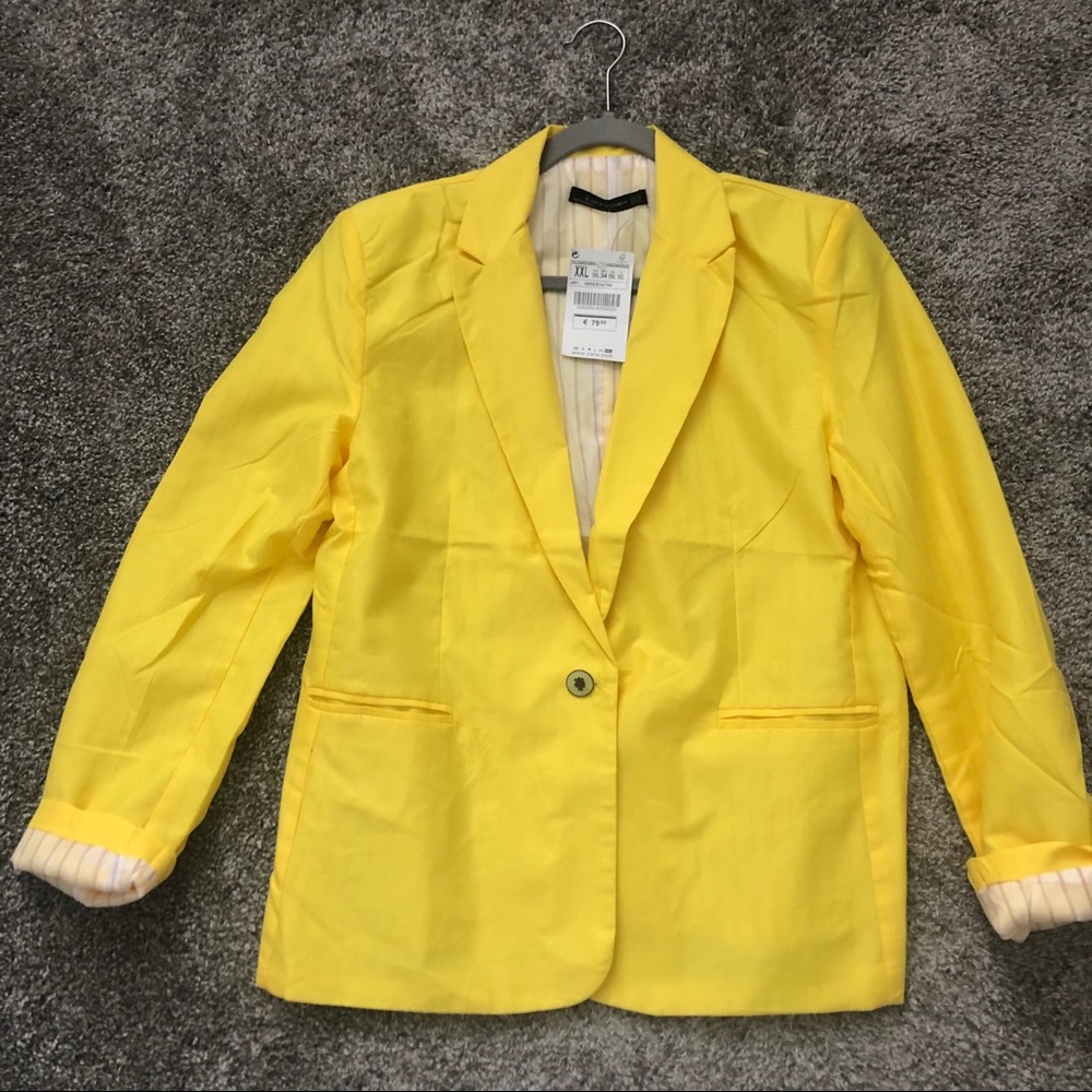 Zara Woman Light Cotton Yellow Blazer